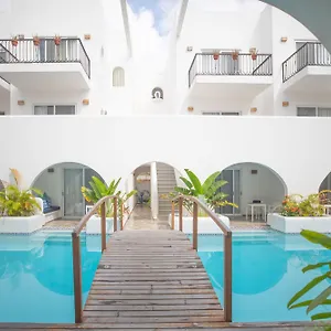 Mediterraneo 3* Tulum Pueblo